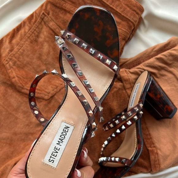 Steve Madden Studded Heels ✨👜 - Picture 2 of 3